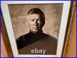 Alex Ferguson Signed Photo In Frame With Certificate Of Authenticity HY 101108