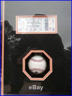 Barry Bonds Signed Autograph Baseball Photo Framed AUTO Giants 25 Hologram COA