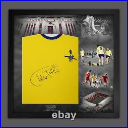 Charlie George Signed Arsenal Fc Football Shirt In Framed Picture Mount Display