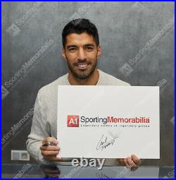 Framed Luis Suarez Signed Liverpool Shirt 2019-2020, Number 7 Autograph