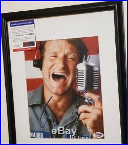 Good Morning, Vietnam Robin Williams signed 8x10 Photo PSA DNA (Framed)
