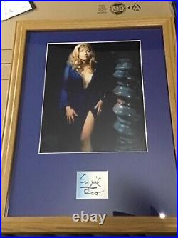 Ingrid Pitt Authentic Signature Countess Dracula Picture Mounts Oak Frame Signed