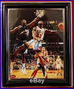 Michael Jordan Chicago Bulls Signed Framed Autographed 8x10 Photo with COA