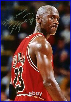 Michael Jordan Hand Signed Framed & Mounted Photo Great Gift UACC COA