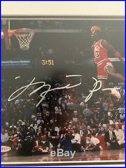 Michael Jordan Signed Autographed Framed 8x10 Photo Upper Deck Slam Dunk UDA