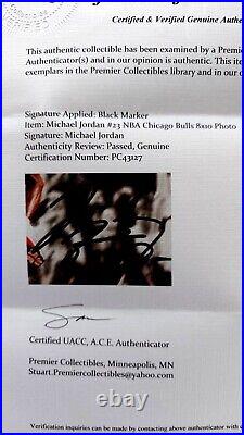 Michael Jordan Signed Framed 8 x 10 Photo Autograph Bulls Dunk Full Letter COA