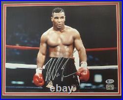 Mike Tyson Authentic Autographed Signed Framed 11x14 Photo Beckett 191199