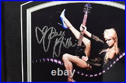 Paris Hilton Signed & Framed Photo PSA/DNA Authenticated