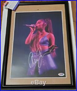 Pop Princess Ariana Grande signed Photo PSA DNA thank u, next (No Frame)