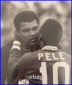 Rare Pele Signed Framed Photo Pele & Muhammad Ali Guarantee Certificate