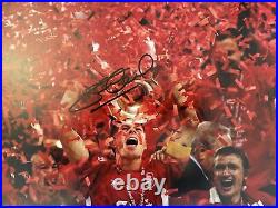 Signed Framed Steven Gerrard Liverpool Autograph Photo 2005 Champions League