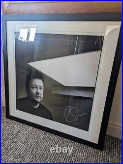 Signed Ricky Gervais Framed Photo Celebrity Merchandise Autograph Comedy Office