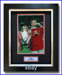 Teddy Sheringham Hand Signed Framed Photo Display Manchester United 1